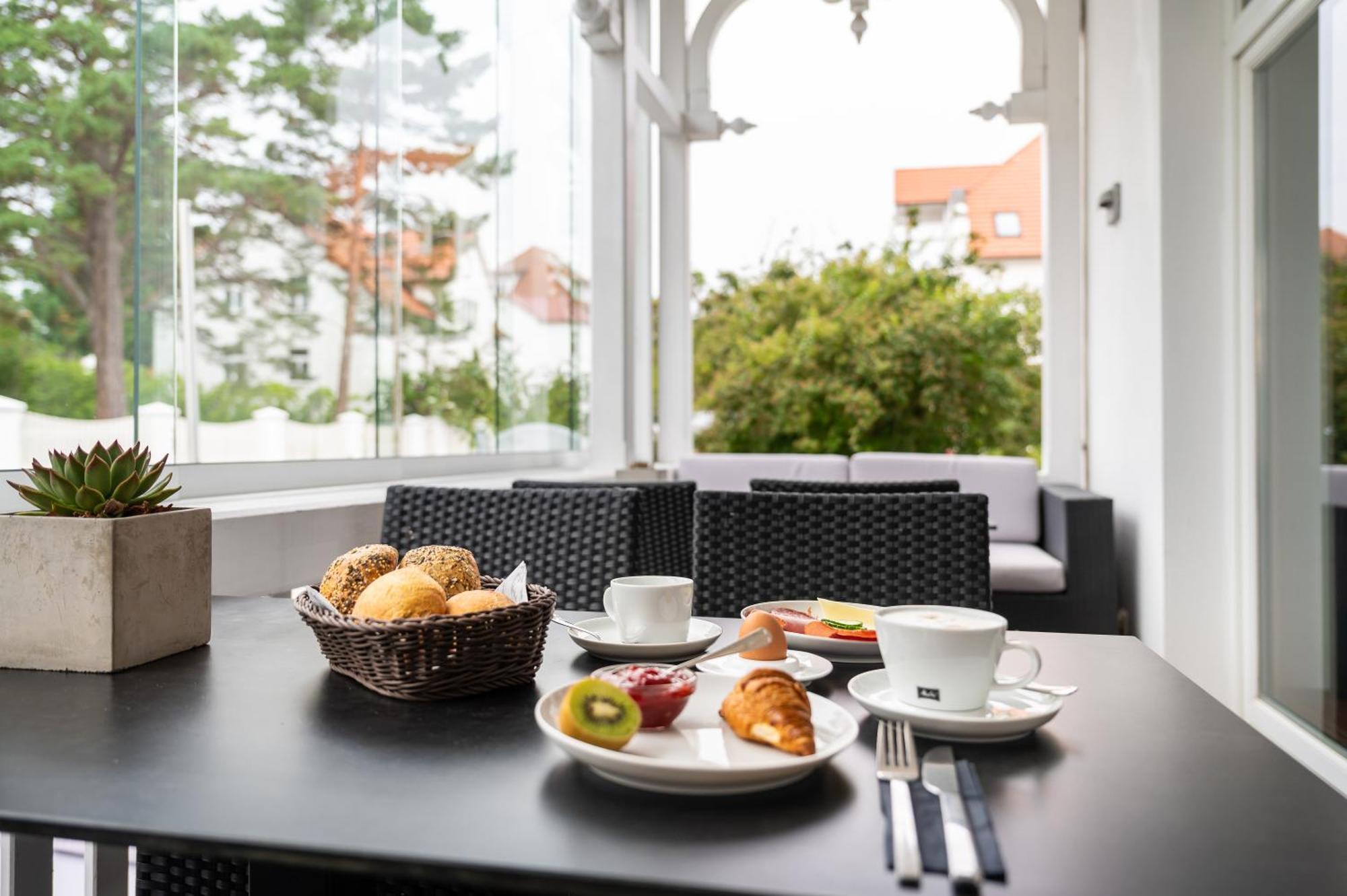 Strandvilla Glueckauf Binz Eksteriør bilde